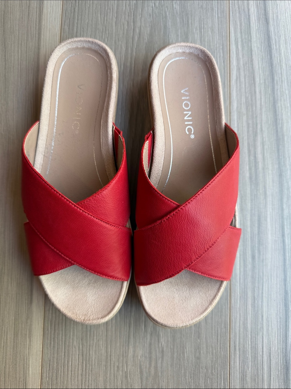 Vionic Women's Hayden Cherry Red Slide Sandals Size 9.5